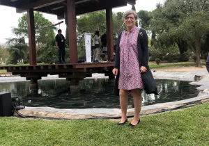 Delegada de Manos Unidas Madrid en el Dia Internacional de la Paz 2023 en Alcobendas