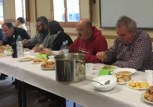 Comida solidaria en Cerdanyola
