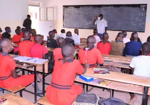 Escuela en Uganda, fotografía de Cáritas Lugazi y Manos Unidas