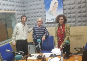 Voluntarios de Manos Unidas Madrid y Jorge Naranjo en el programa Iglesia Viva de Radio María