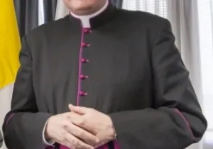 Monseñor Fernando Chica