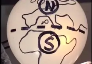 "Globalización" es obra de los alumnos del Colegio San José Calasanz.
