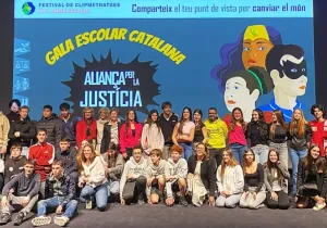 Foto con todos los ganadores de los Clipmetrajes catalanes 2024-2025 | Imagen: Marta Pujol Castilla