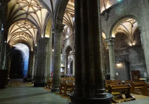 24 horas en la lonja de la Catedral de Jaca