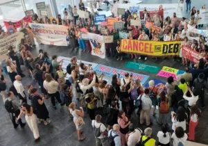 "Basta de palabras: queremos hechos y que el 0,7% en desarrollo sea real". Fotografía: Marta Isabel González
