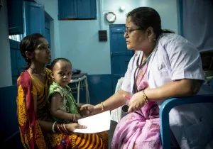 Manos Unidas ONG - El milagro de ser madre en Varanasi (India)