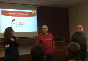 El misionero Miquel Cubeles en la escuela Maristes de Rubí