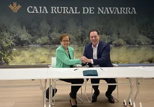 Acción Social de Caja Rural de Navarra y Manos Unidas firman un convenio de colaboración