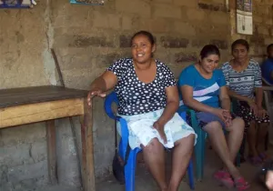 Mujeres de 6 municipios de Departamentos de San Vicente y Sonsonate
