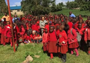 La mejora de las instalaciones sanitarias fomenta la higiene en las escuelas y beneficia la salud de los niños.
