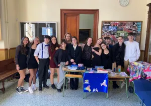 Mercadillo solidario a favor de Manos Unidas