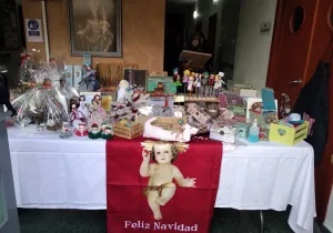 Mercadillo de Navidad Manos Unidas. Grupo de Santomera