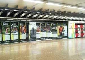 La Mujer del Siglo XXI. Ni independiente, ni segura, ni con voz: nuestro lema de apoyo a todas las mujeres del mundo.