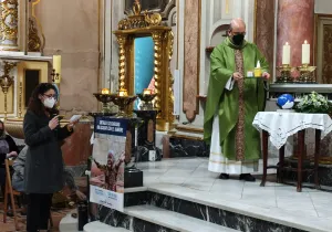 Lectura del manifiesto de Manos Unidas en la comarcal de Paterna. 