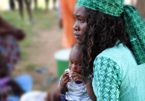 la mujer es mucho más vulnerable a la pobreza. Foto: Manos Unidas/Marta Isabel González en Senegal 