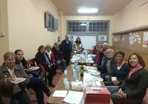 Cena del hambre en la Parroquia Sant Josep de Hospitalet de Llobregat