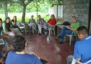 Maria Ramon en El Salvador
