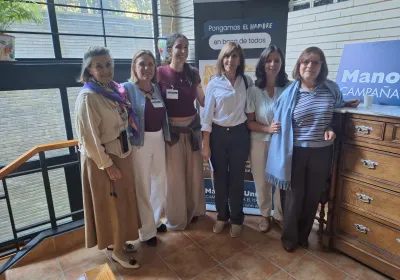 Grupo de Manos Unidas Murcia junto con Cecilia Pilar
