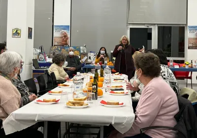 Cena del hambre en la comarcal de Manos Unidas Valencia en Foyos.