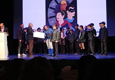 Entrega al colegio San Patricio El Soto de Madrid del 2º premio del Festival de Clipmetrajes de MU en la Comunidad de Madrid