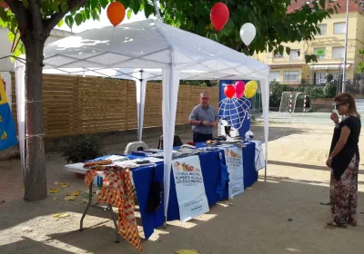 Manos Unidas participa en la Feria Solidaria de Premià de Dalt