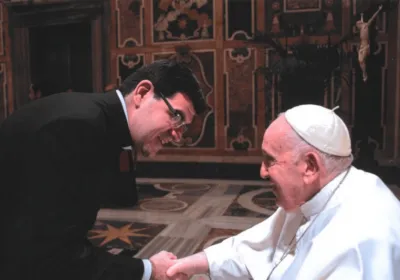 Monseñor Manent, con el recientemente fallecido Papa Francisco