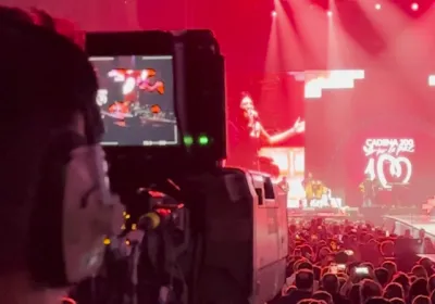 Manos Unidas ONG - «CADENA 100 por la paz», un concierto lleno de solidaridad