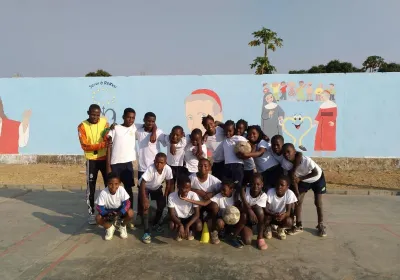 Escuela deportiva de la Fundación Real Madrid en Angola