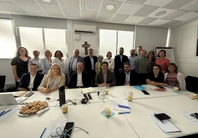 Manos Unidas acoge en su sede al Patronato de Fundación Capgemini. Fotografía: Manos Unidas.