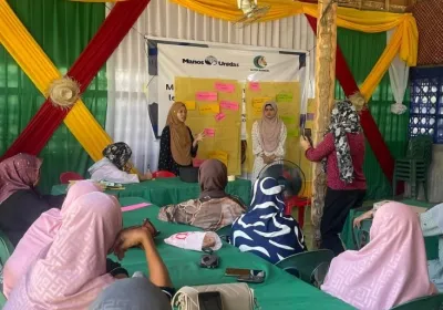 Las mujeres siguen fuera de los procesos de paz. Manos Unidas