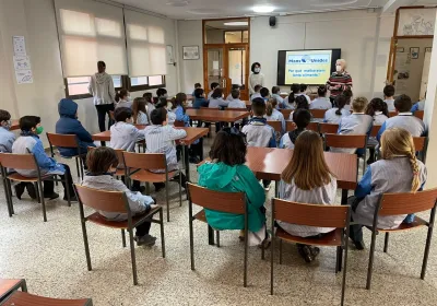 Charla en Colegio Mare Molas de Reus