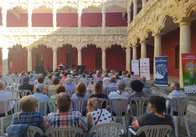 Concierto por la paz, patio de los leones, Palacio del Infantado