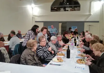 Cena solidaria en Masllorenç