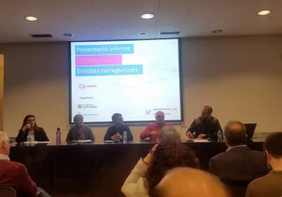 Participación de Manos Unidas en la mesa redonda