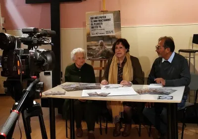 El misionero, Mario, con la presidenta-delegada Elisenda y la responsable comarcal de Terrassa, Glòria