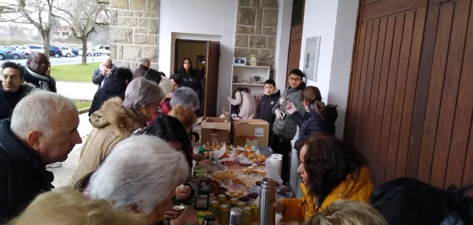 Pincho solidario a favor de manos Unidas en la Parroquia Nuestra Sra. del Pilar de Echavacoiz