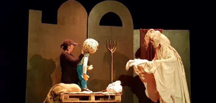 Teatro benéfico en Almazora. 2019