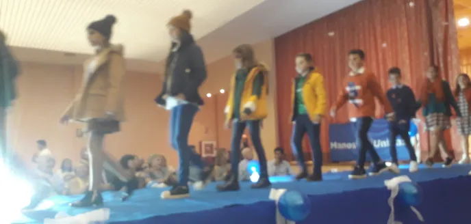 Desfile de moda benéfico. Nules 2019
