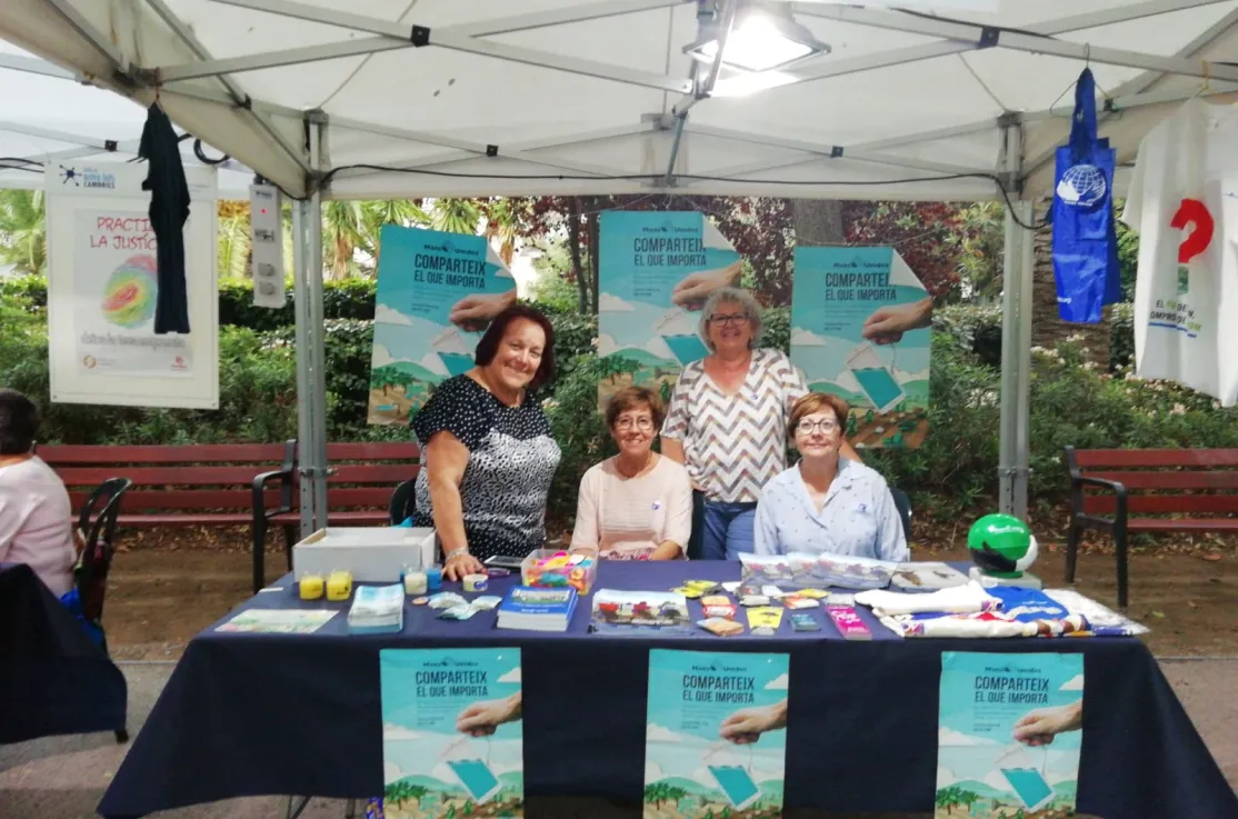 Participación de Manos Unidas en la Feria de Entidades de Cambrils 2018