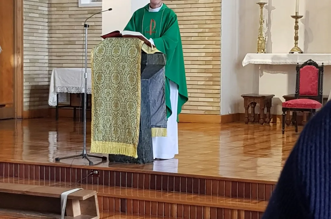 Misa de comienzo de curso en la delegación de Pamplona de Manos Unidas