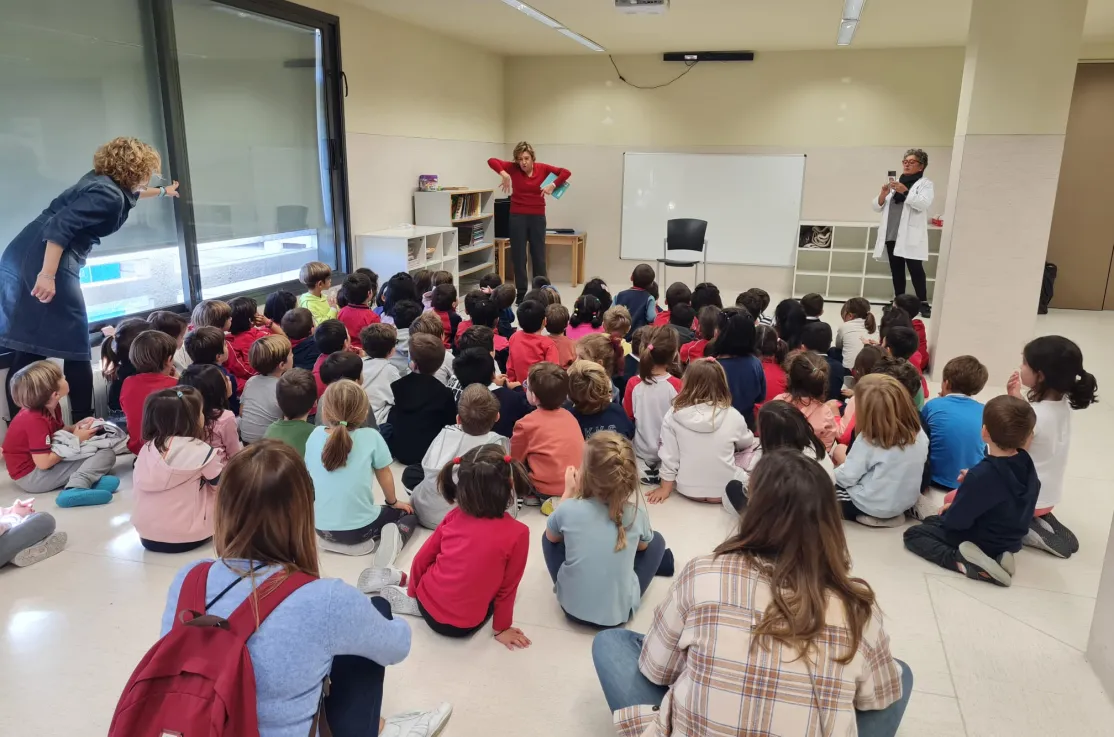 Cuenta cuentos en el Colegio San Ignacio de Pamplona