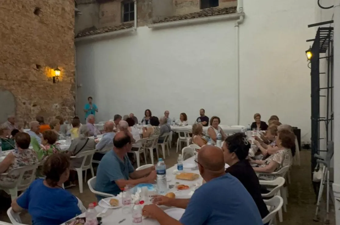 Cena del hambre en Macastre