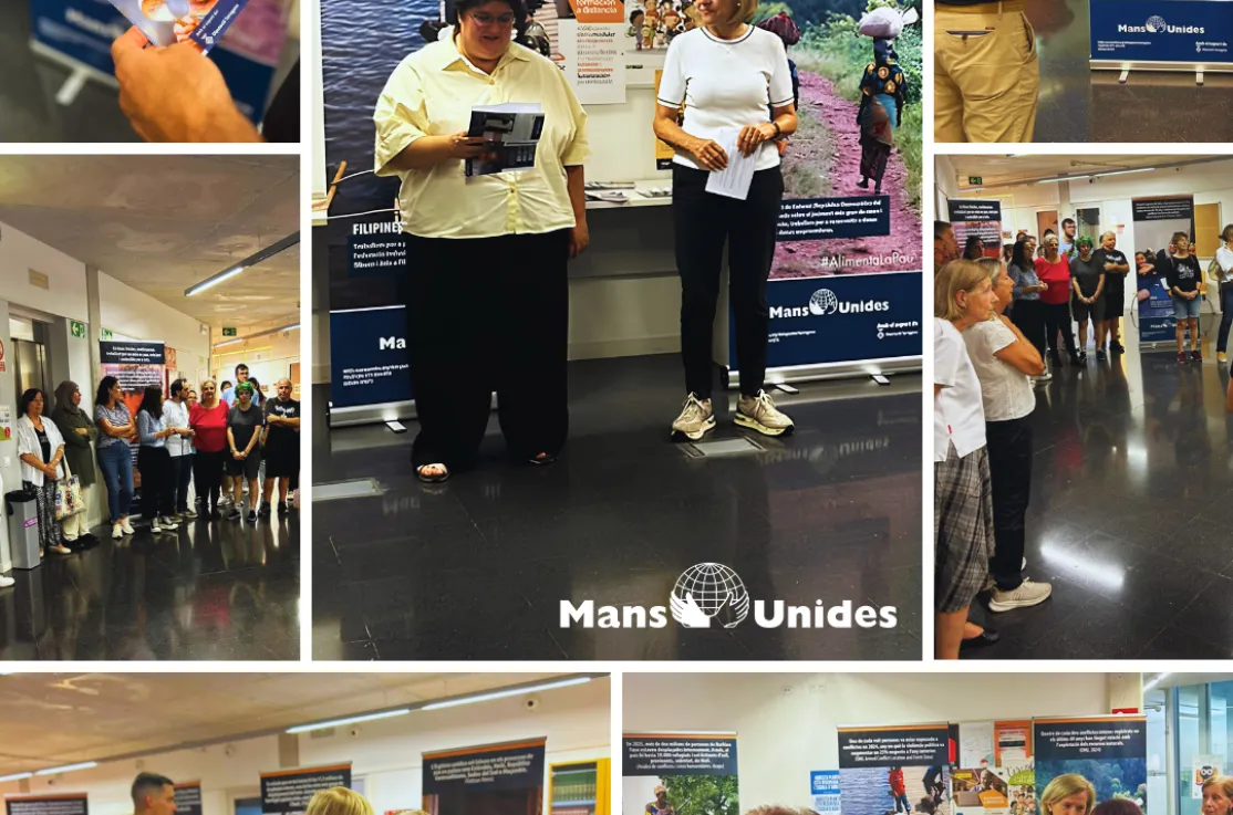 Inauguració a Cambrils exposició "Declara la guerra a la fam"