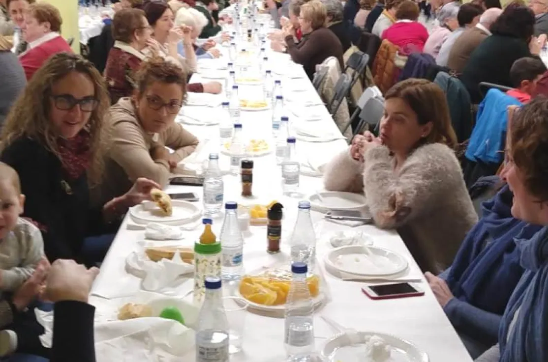 Cena del Hambre en la delegación comarcal de Manos Unidas de Alfara del Patriarca. .
