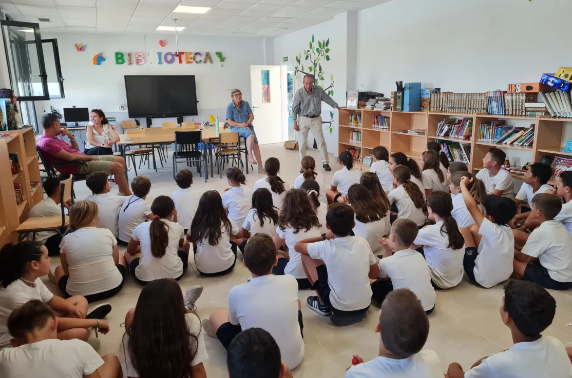 Entrega de diplomas de Manos Unidas Madrid en el CEIP Blas de Lezo de Parla