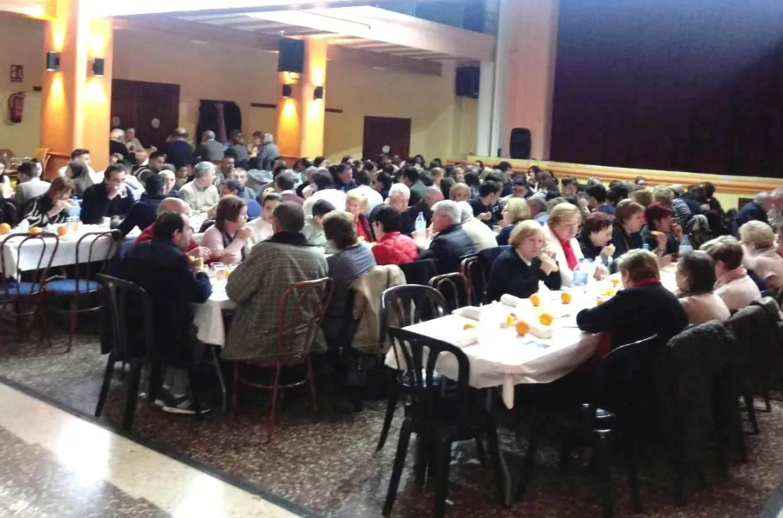 Cena del Hambre en la comarcal de Manos Unidas Valencia de Puzol.