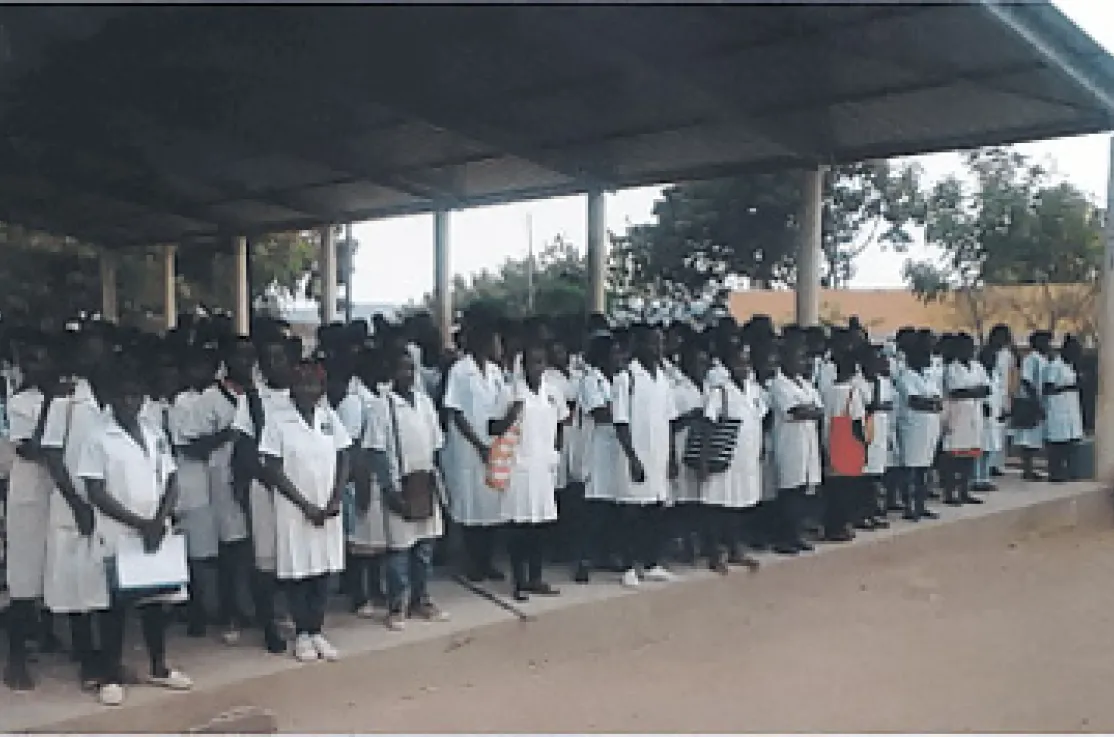 Proyecto "Cubierta escuela "Raina da Paz" en Sambe (Angola)