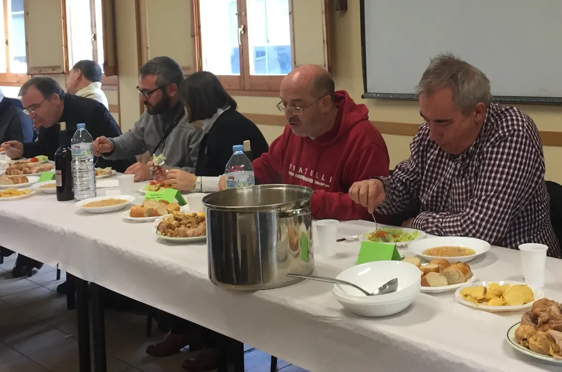 Comida solidaria en Cerdanyola