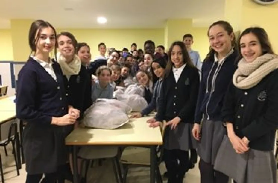 Desayuno solidario en Escuela Mare de Déu del Carme