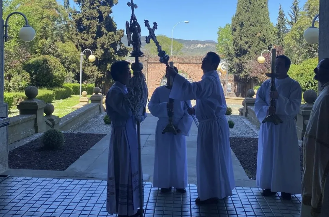 Visita del Ángel de Aralar en el Seminario
